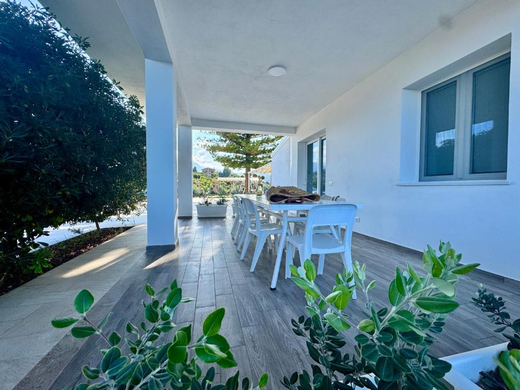 Al Grande Pino - Private pool, Jacuzzi and amazing Sunset - 3