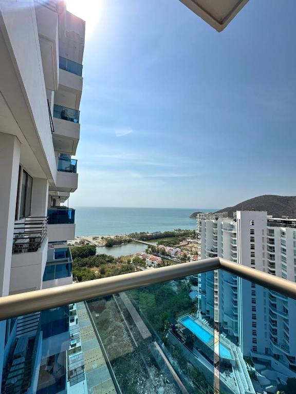Apartamento con vista al mar y a la montaña en Santa Marta - 3