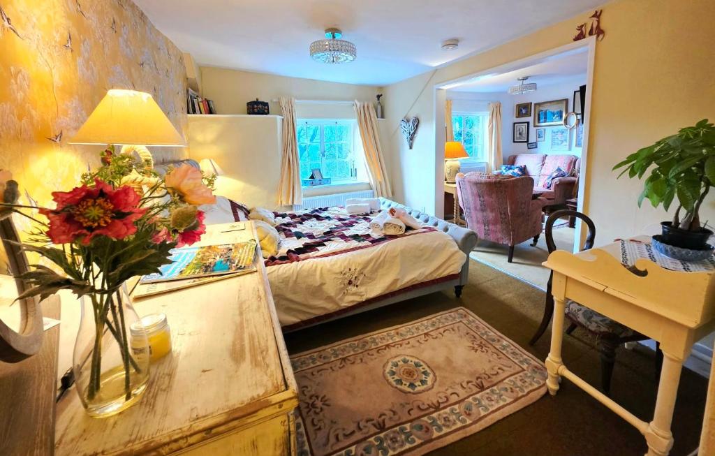 The Annexe at Lurley Manor, Devon photo 2