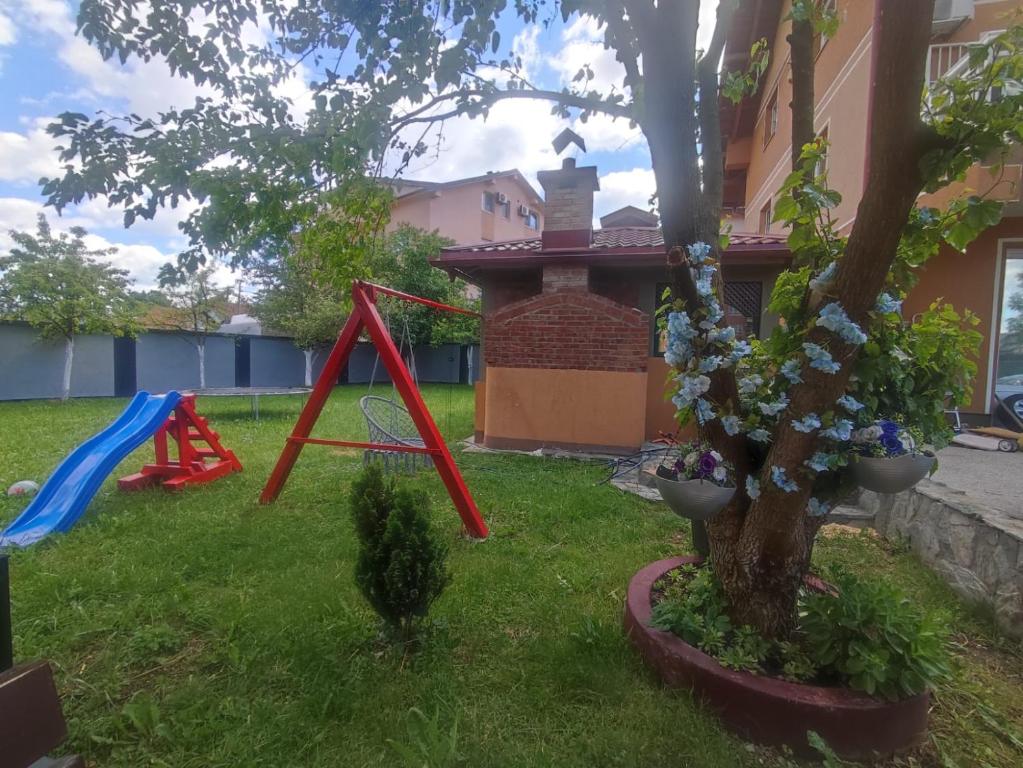 Villa Hills - 4