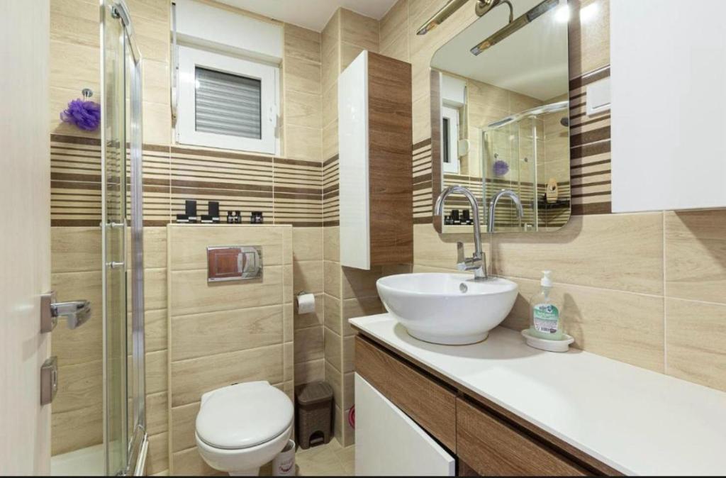 Evins Budva 1 Bedroom Apartment - 2