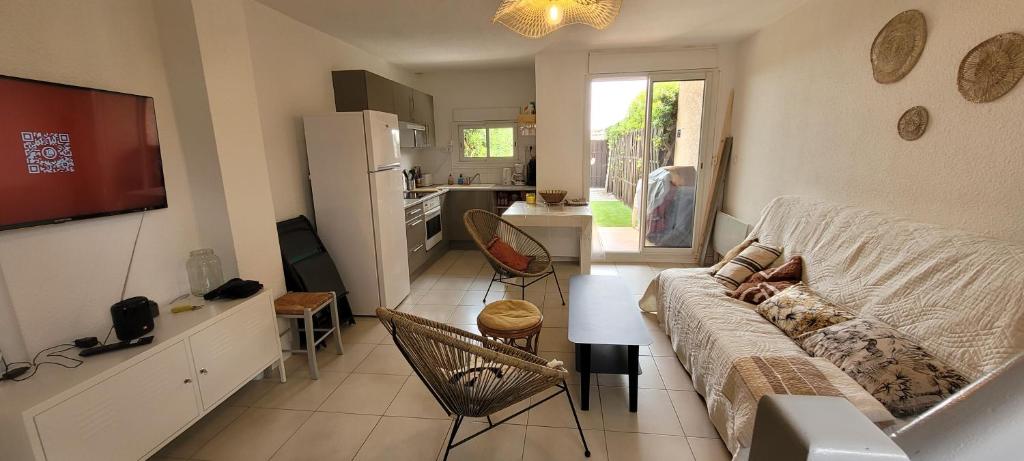 Duplex 45M2 avec Jardin à 150m de la plage - 2