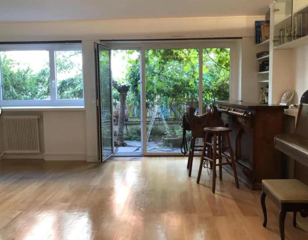 Rare Apartment with garden in perfect area, Paris Boulogne Billancourt - 2
