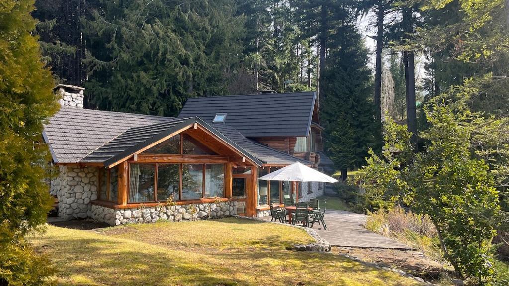 Casa de Montaña - Mountain House with Lakefront - 1