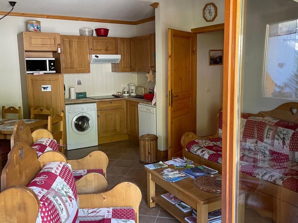 Appartement 3 pièces, 4 pers, balcon, parking - FR-1-263-645 - 3