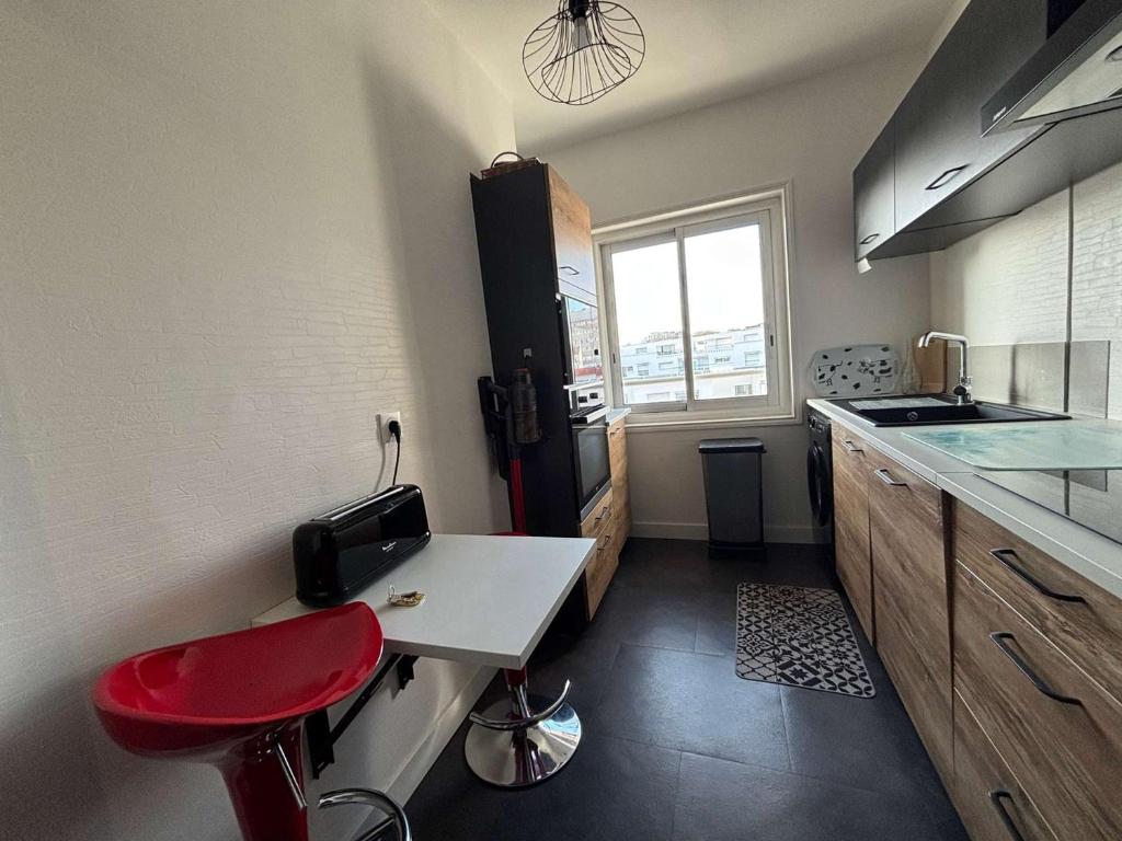 Appartement T3 lumineux au centre de Royan, à 500m de la plage - FR-1-494-222 - 5
