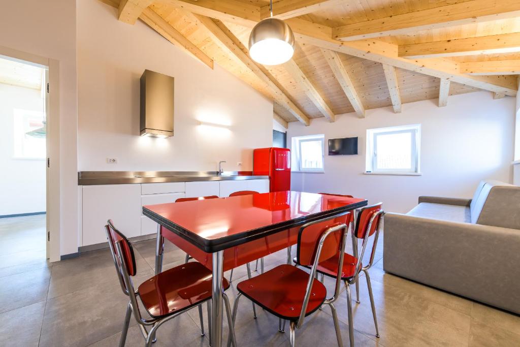 Casa Kaki - Eco friendly Apartments with Parking & Private Courtyard - 3