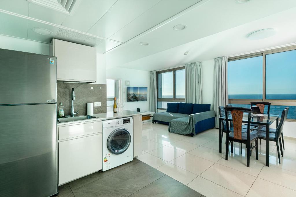 Sea View ApartHotel