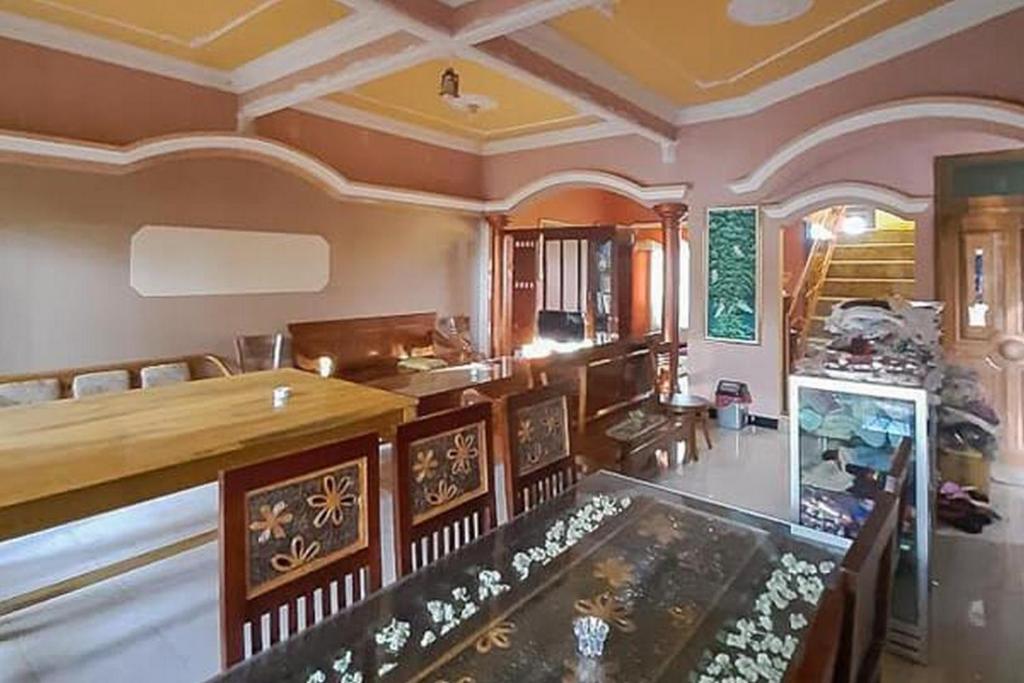 Exterior view, Bromo Indah Lestari Homestay Mitra RedDoorz in Bromo