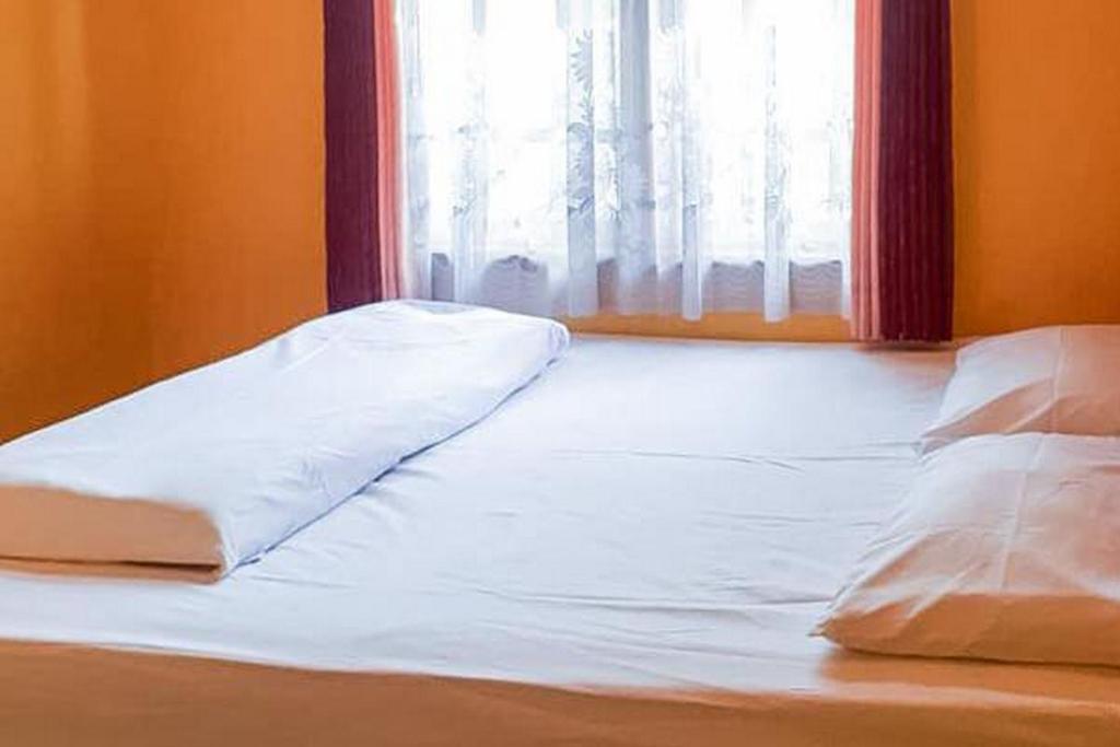 Bromo Indah Lestari Homestay Mitra RedDoorz
