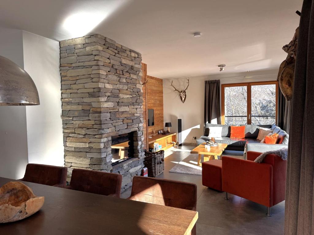 Mountain Lodge Leogang- Modernes Alpen Apartment, Balkon, Bergblick, Kamin, Sauna - 3