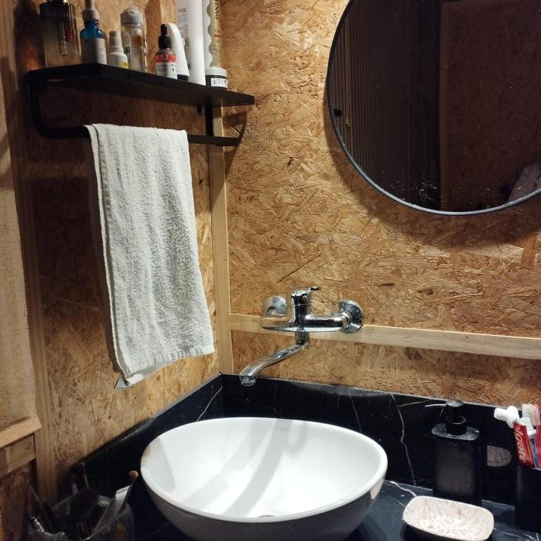 loft-style cabin - 3