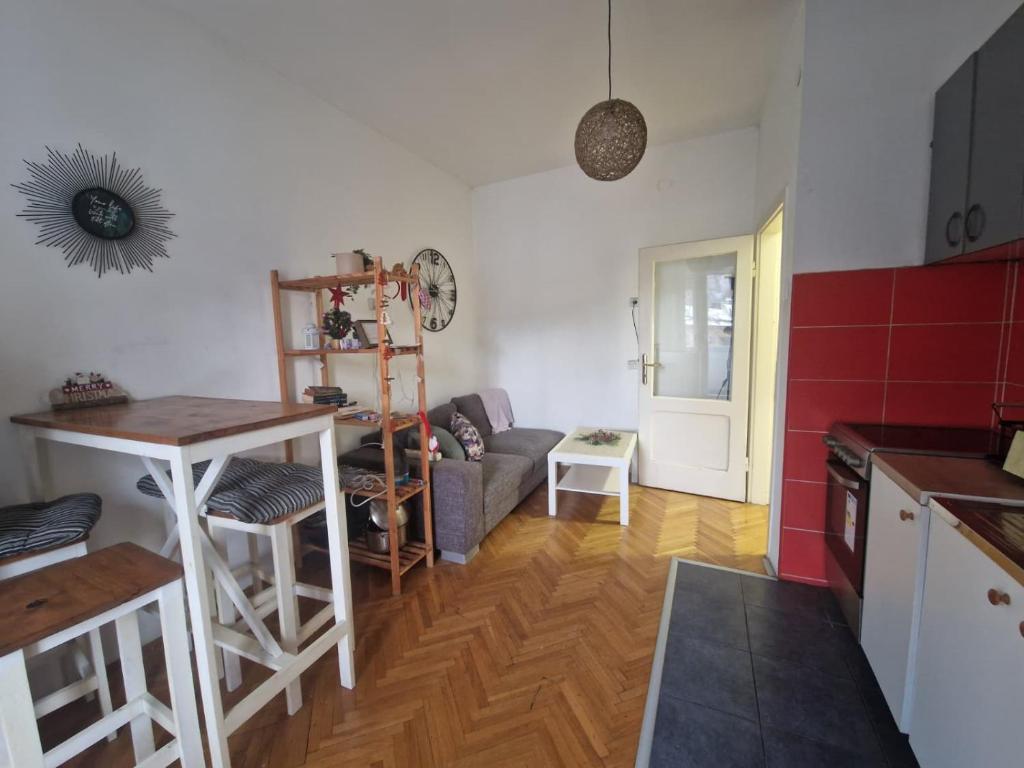 Urban Stay Balkanska - 4