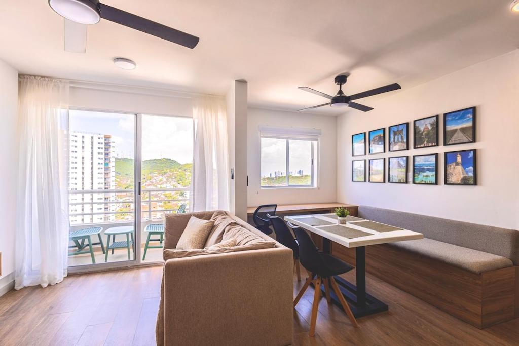 Apartamento moderno cerca del mar y centro - 1