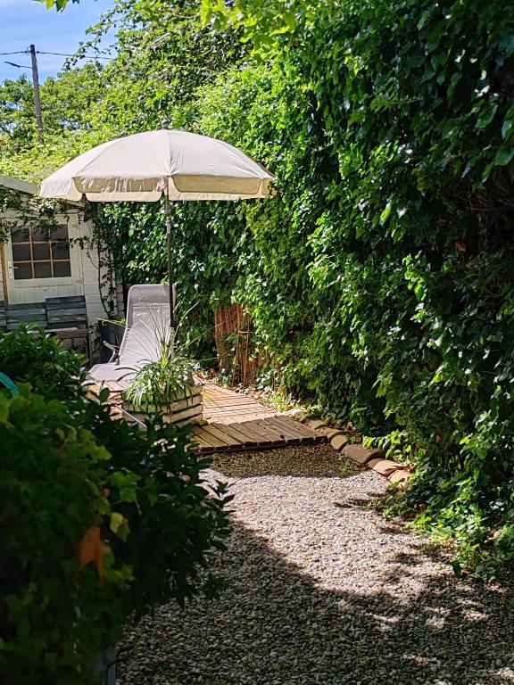 LE PETIT JARDIN ... - 1