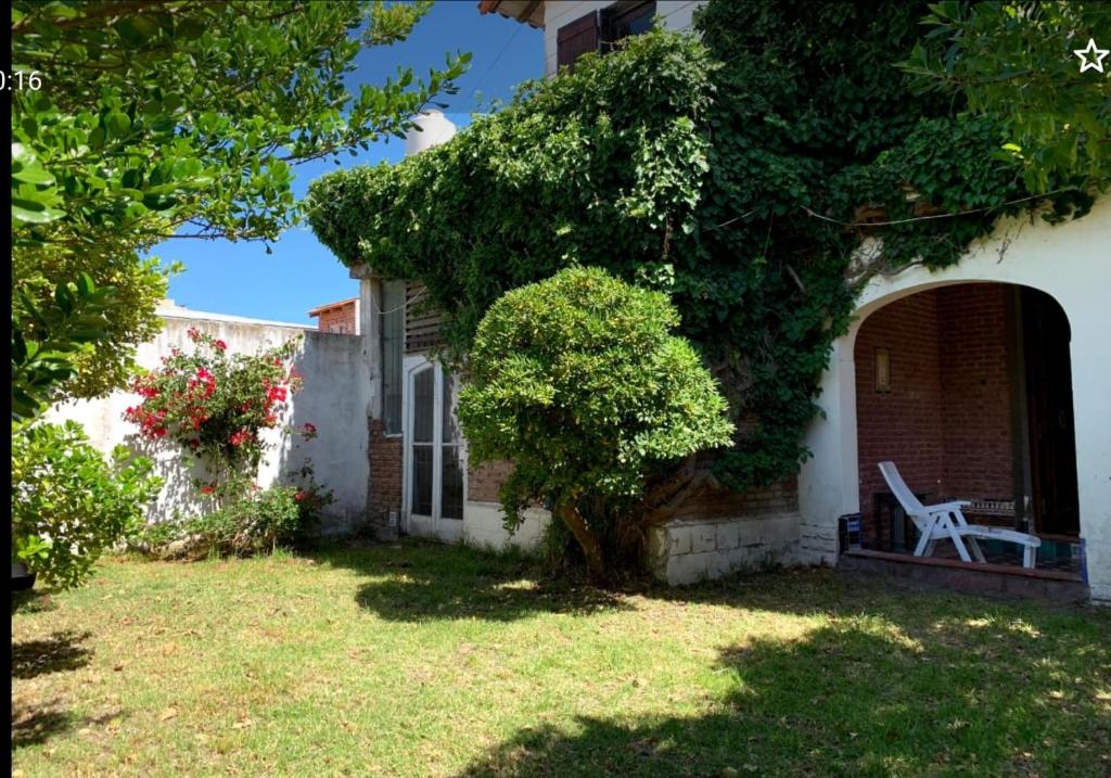 Excellent Chalet one block from the sea, side view of the sea - 5