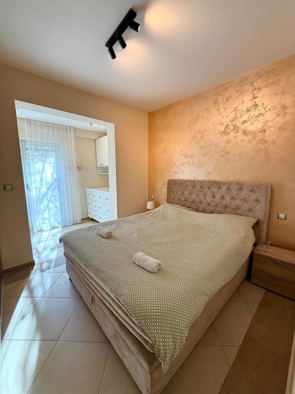 Quite & Spacious 1-Bedroom Apartment with Large Terrace - Kotor - 5