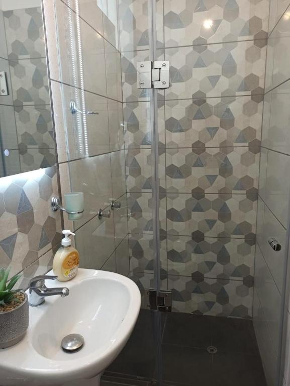 Apartment next to the Aventura Plaza Mall - 3