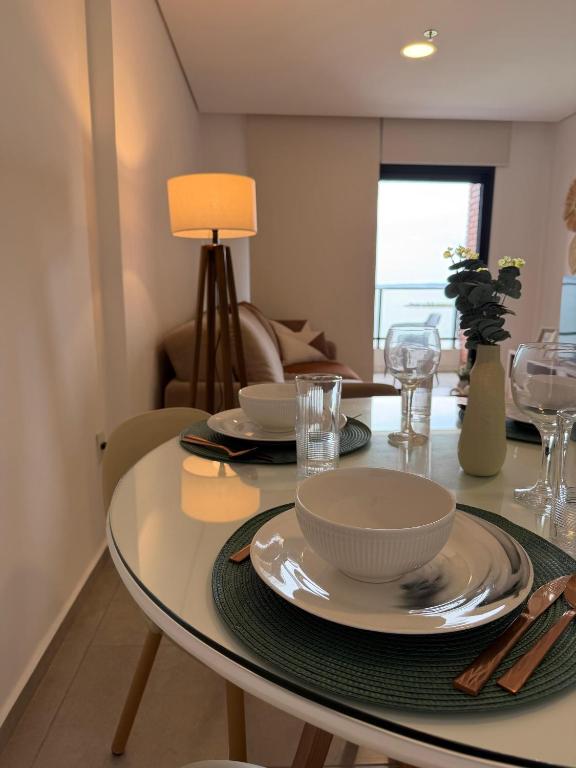 Edificio Paraná Playa Costanera, Apartamento de 1 Habitación, vista frontal al Rio con parking y Amenities! - 5