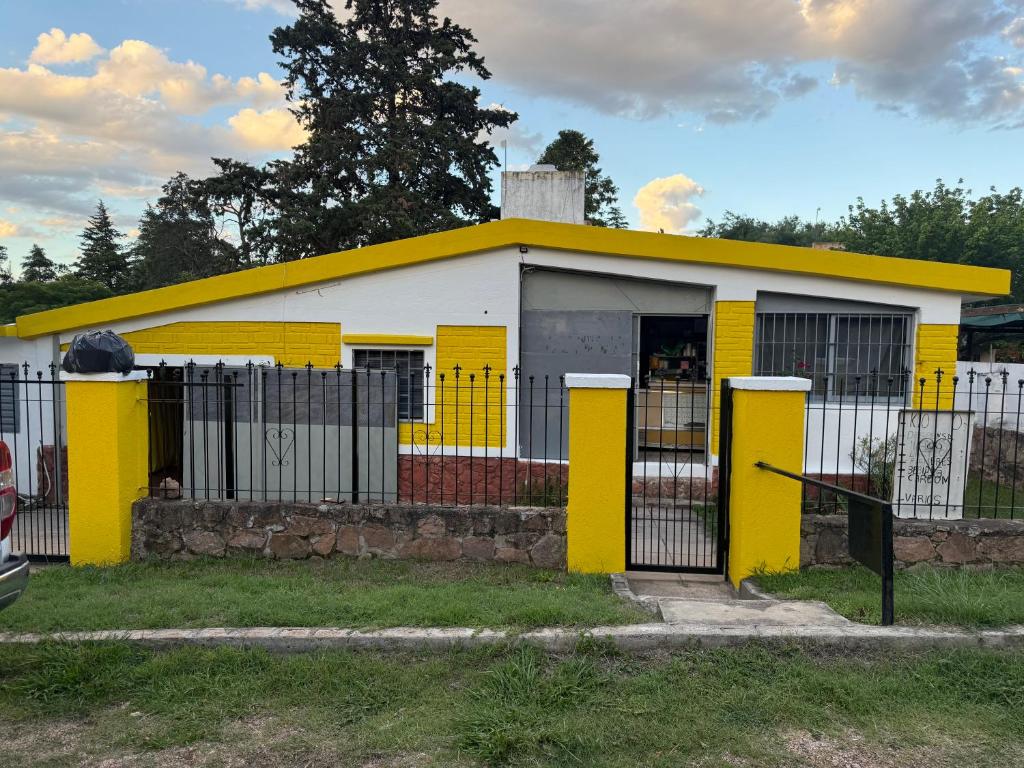 Casa en Villa Carlos Paz - 1