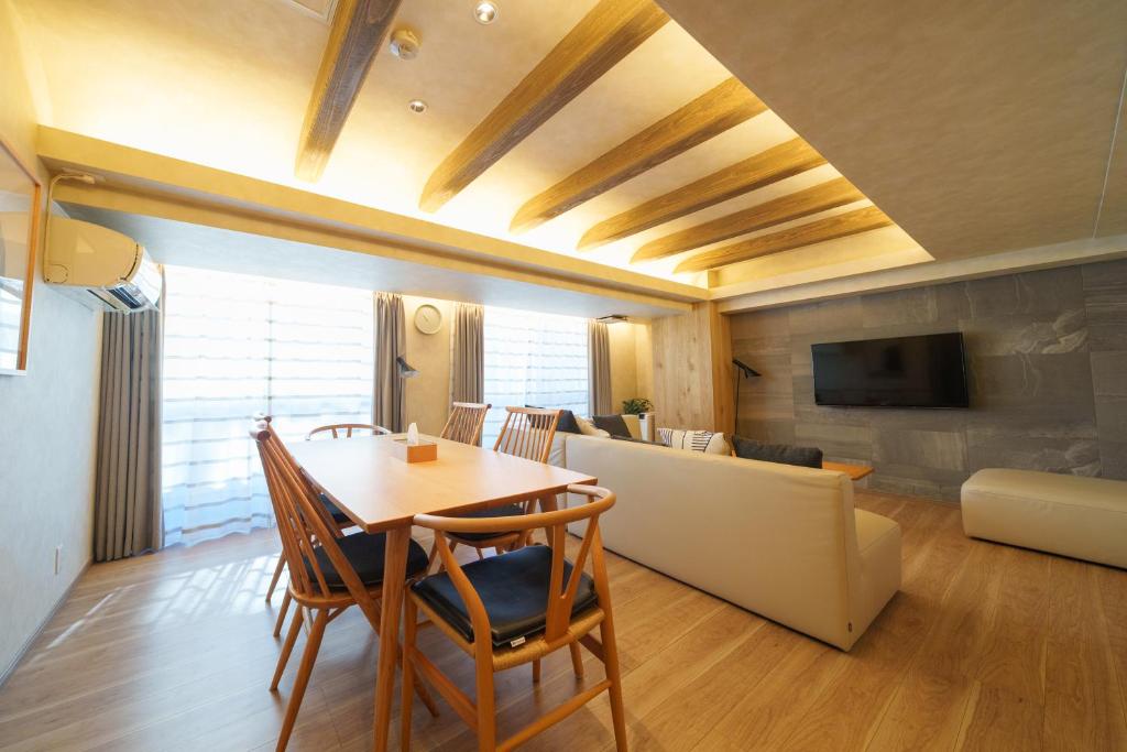 PREMIER suite Shinjuku West 3F 4F