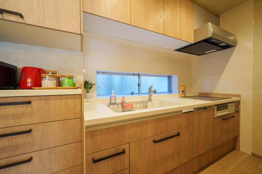 PREMIER suite Shinjuku West 3F 4F