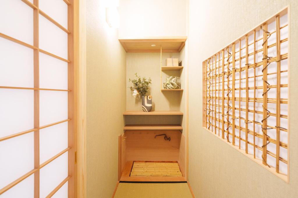 PREMIER suite Shinjuku West 3F 4F