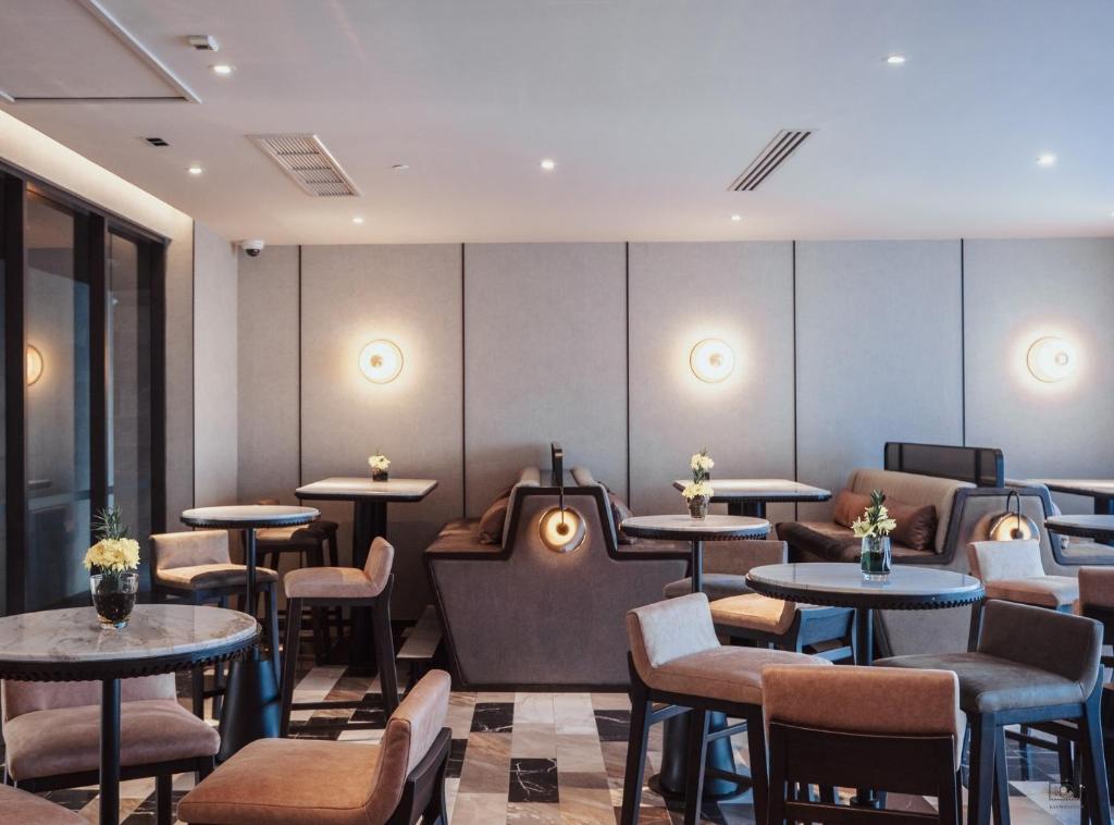 Bar/lounge