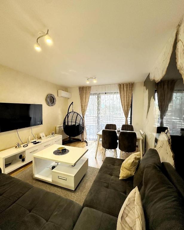 Palace 14 Centar - 2