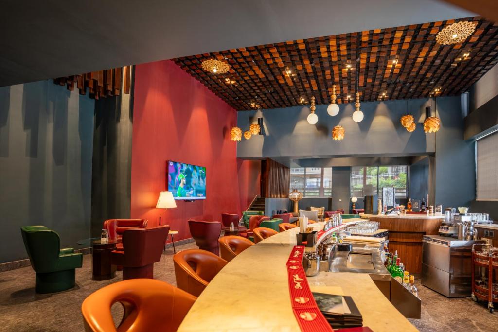 Bar/lounge
