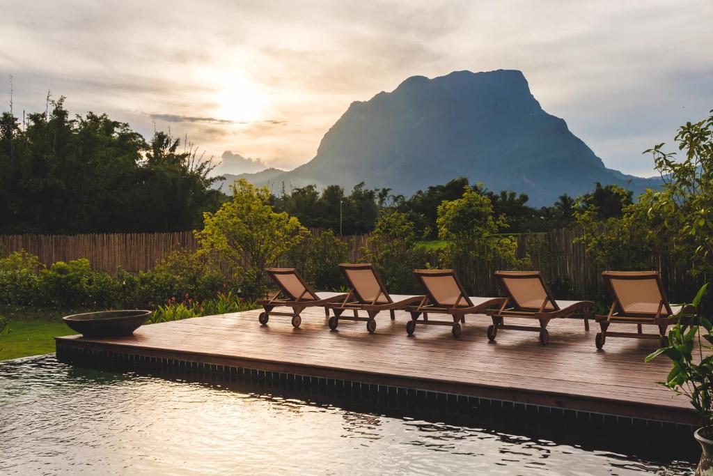 ทัศนียภาพภายนอกโรงแรม