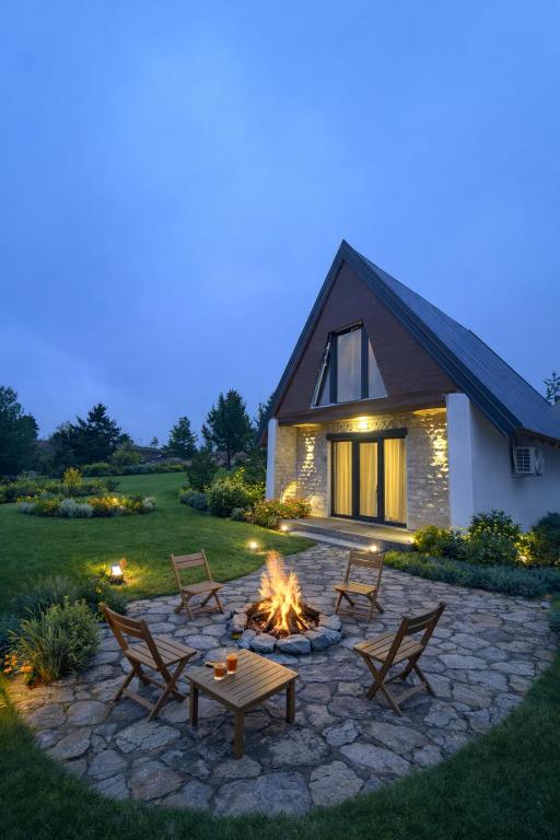 Pine Home Forest - 1