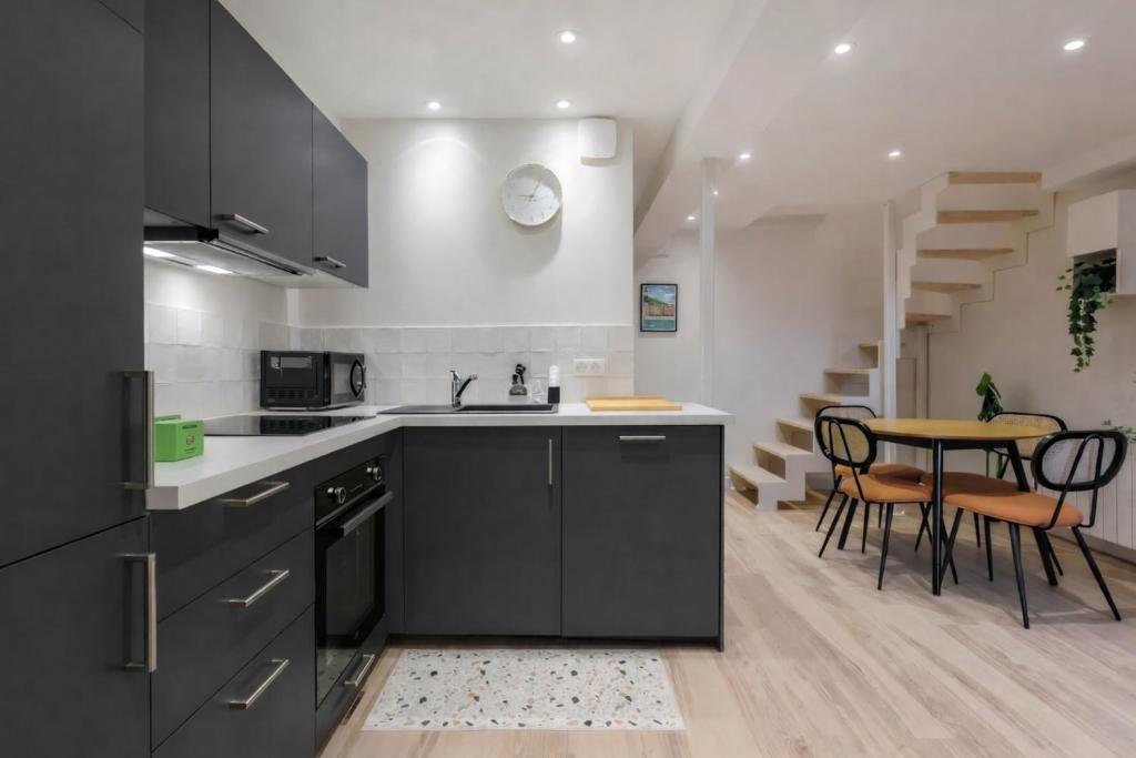 Modern and warm duplex - 1