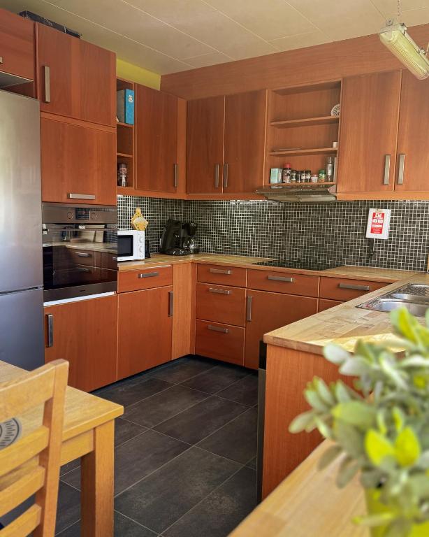 Kitchen, BSG Apartments in Selfoss