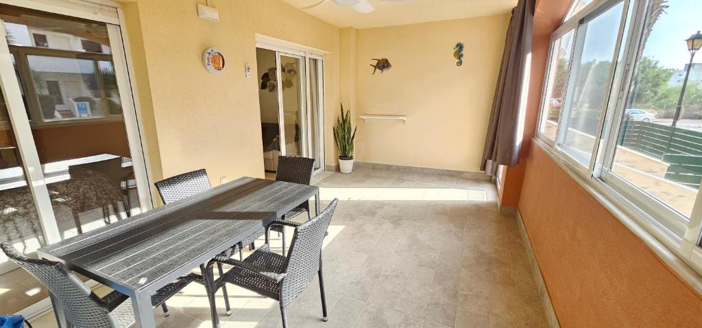 Apartamentos Paraiso de Vera Playa, Ed Tahiti bajo F a pie de la playa, vistas piscina - 3