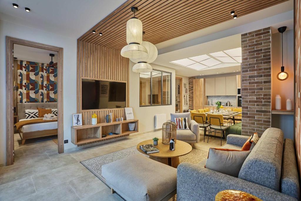 Exceptional 4BDR 10P apartment near Montmartre - 2