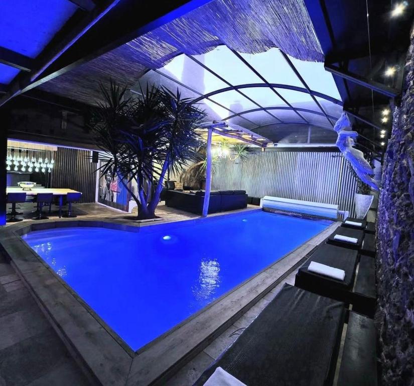 Royale Suite Spa - 1