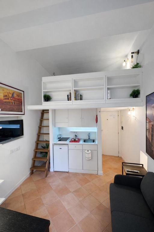 Frangipane Colosseum Home - 4