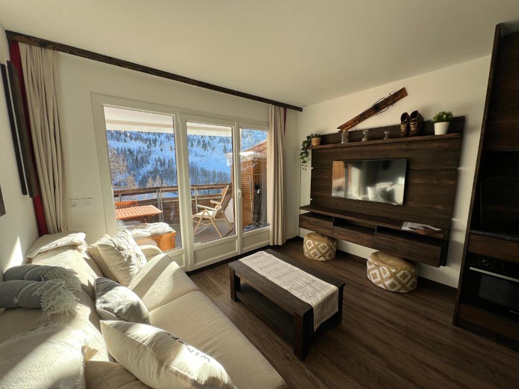 Luxueux appartement avec jacuzzi, pour 4 personnes, vue incroyable immense terrasse - 3