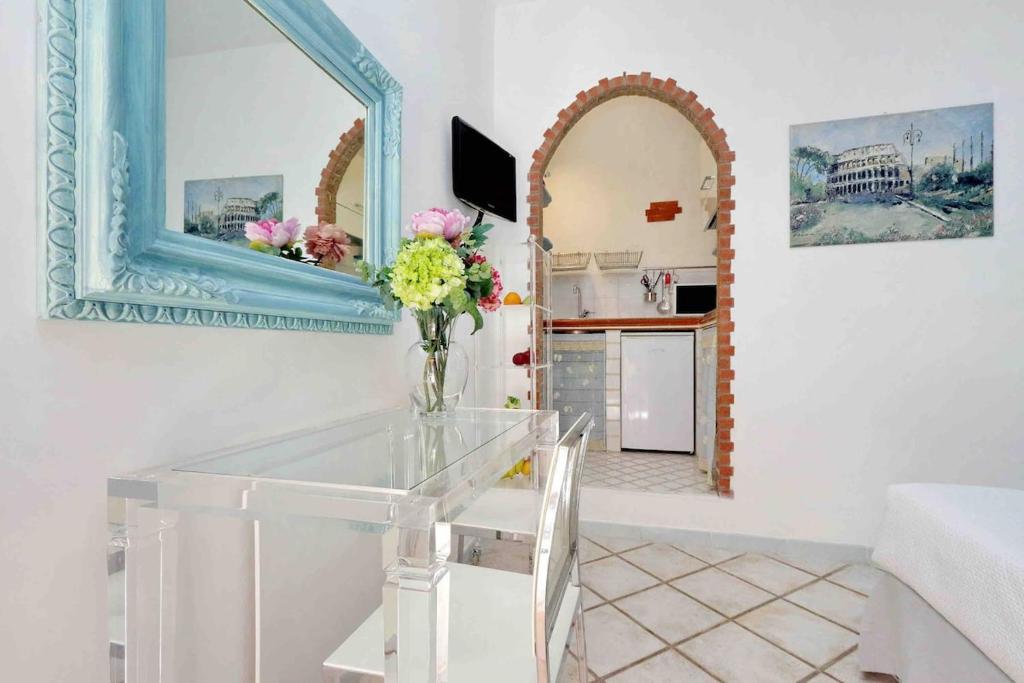Colosseum Secret Cozy Studio - 3