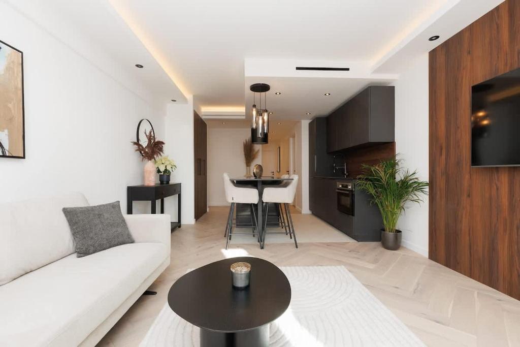 Quartier Marriott - Superbe 3 pieces - 4