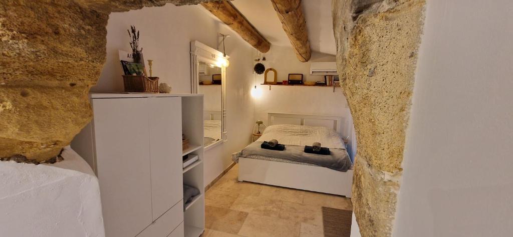 Appartement centre historique - climatisé avec extérieur au calme - 2