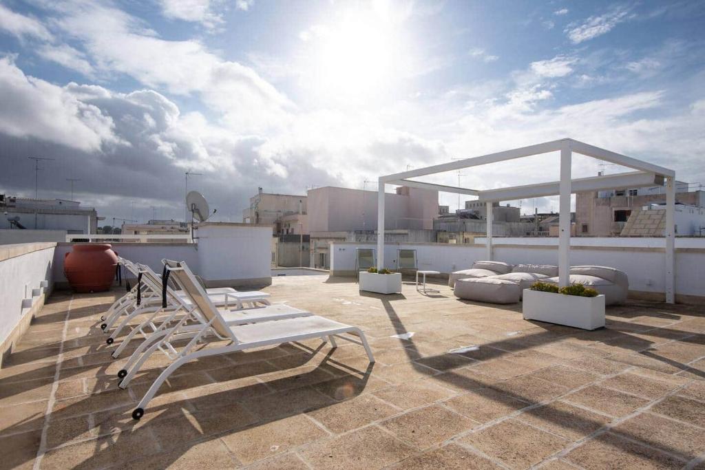 The Terrace of Otranto - 1