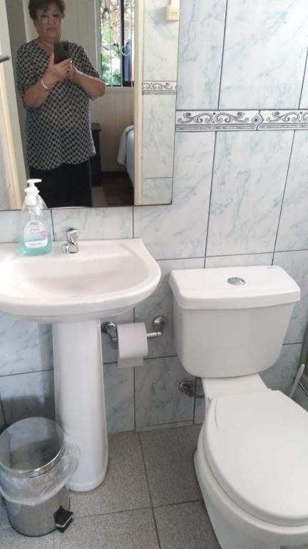 Hospedaje FAMILIAR - 3