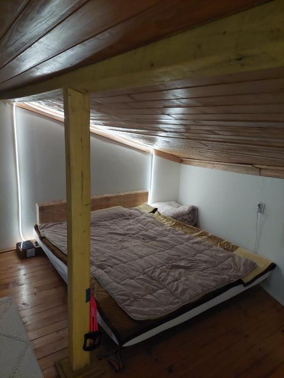 Dvorišni Apartman u Centru Novog Sada - 1