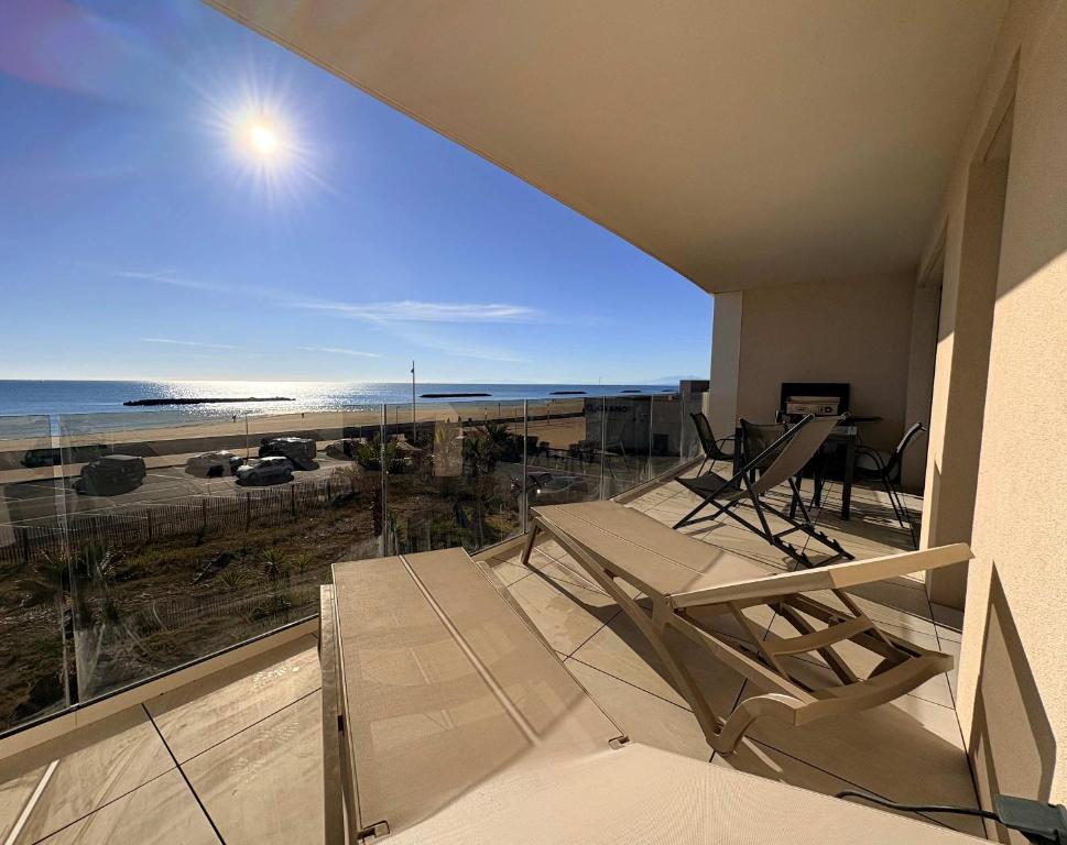 Valras-Loc Archipel Capri Jacuzzi with Sea View - 2