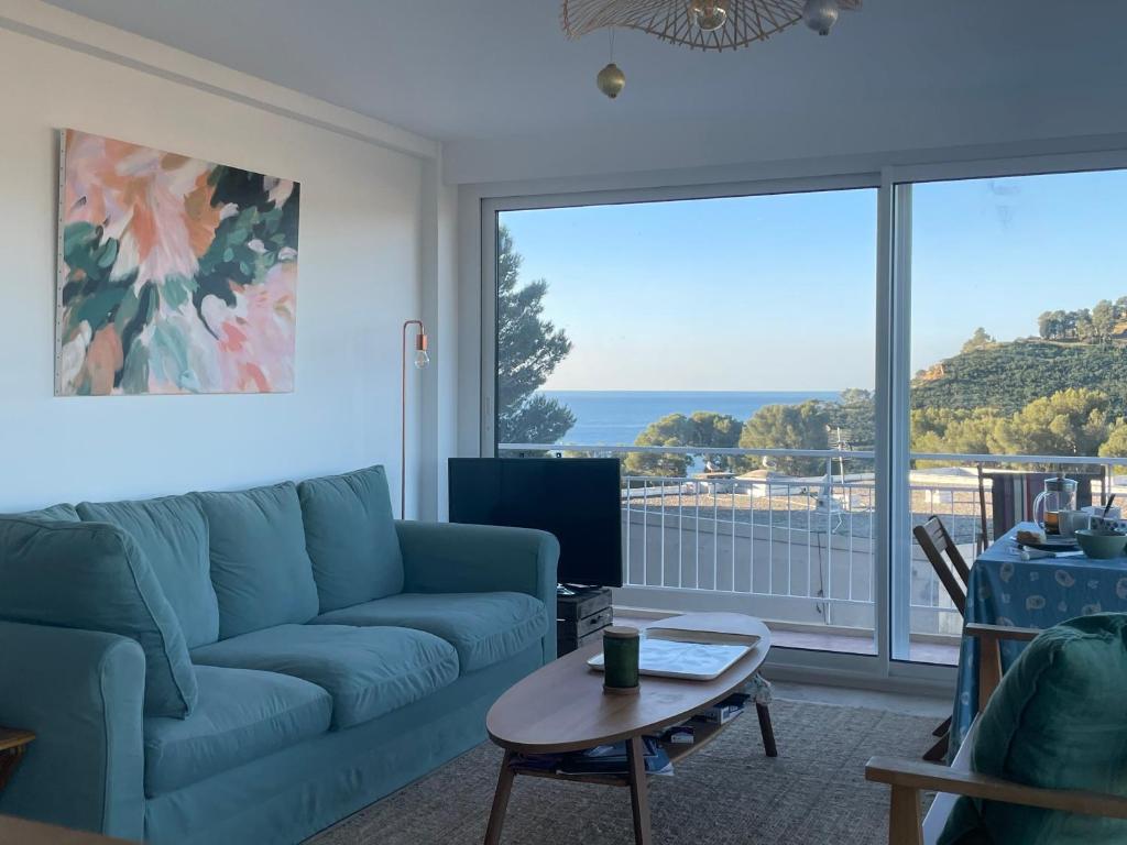 Vue mer incroyable, piscine, tennis et accès plage - 3 chambres - 5