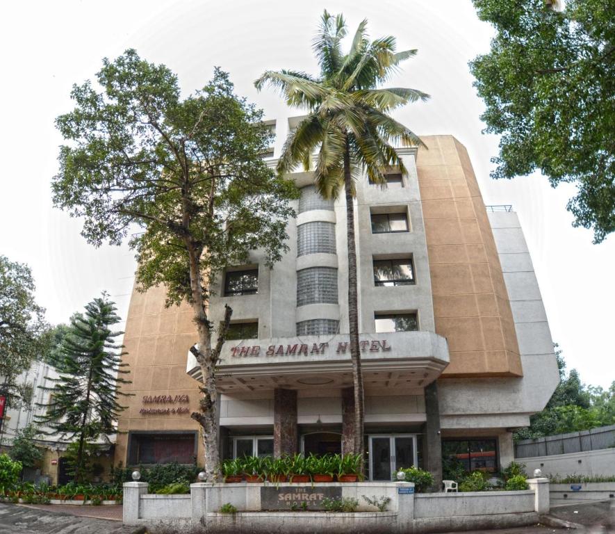 Hotel The Samrat photo