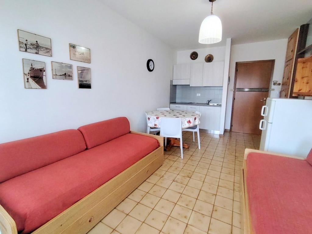 Calm apartment perfect for up to 4 guests - 2