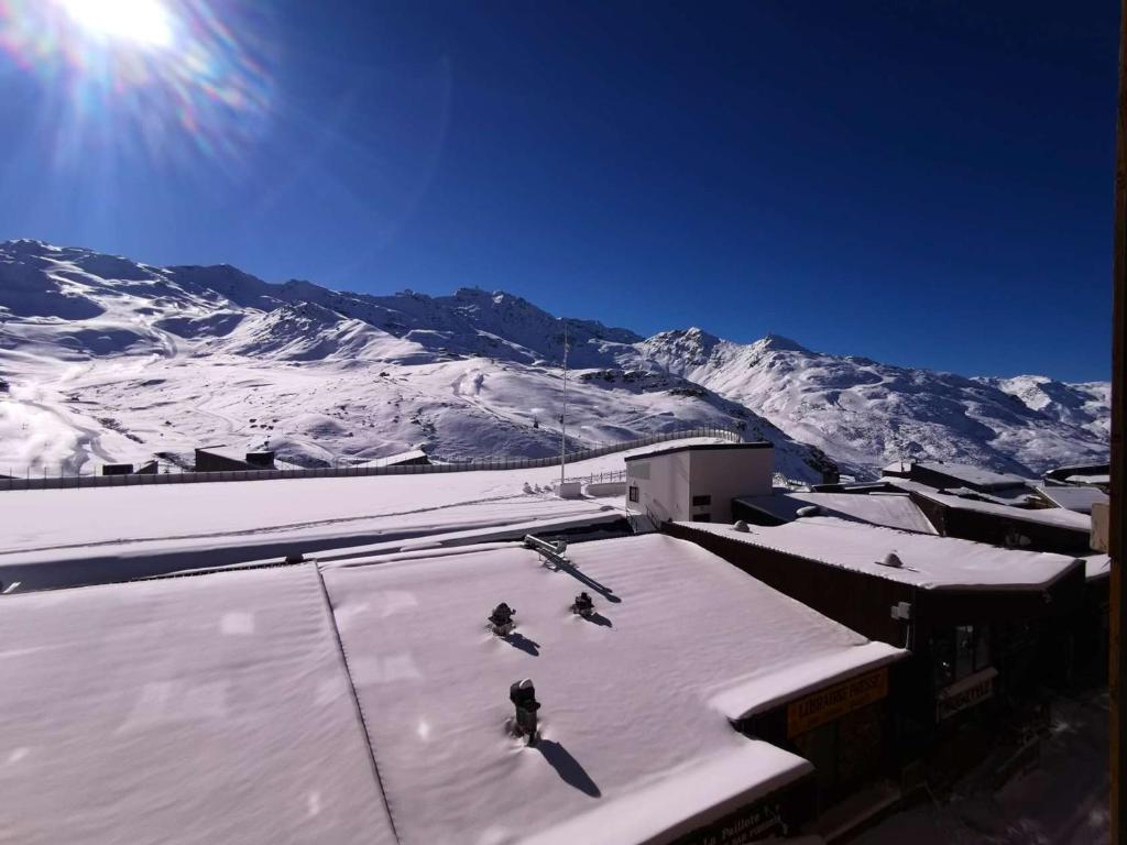Charmant appartement rénové, cosy, pour 4 pers., exposé sud, skis aux pieds, proche commerces - FR-1-545-43 - 5